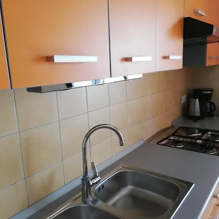 Suzy With Private Parking