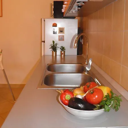 Apartment Suzy With Private Parking