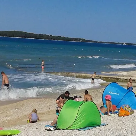 Apartament Suzy With Private Parking Fažana