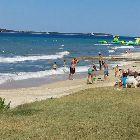 Suzy With Private Parking