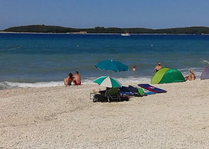 Suzy With Private Parking Fažana