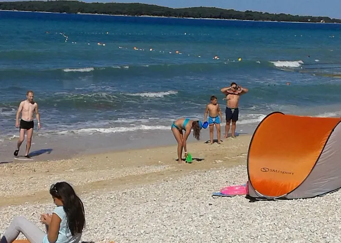 Suzy With Private Parking * Fažana